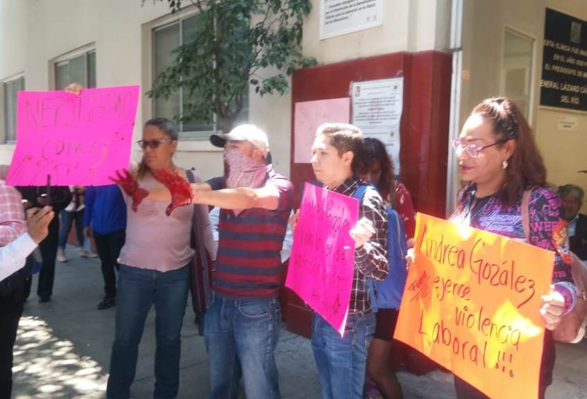 Los pacientes acusan a la Clínica Condesa de nepotismo y malos tratos. | César Velázquez
