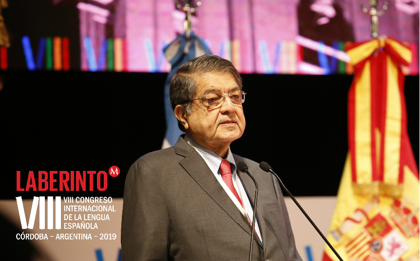 Sergio Ramírez participó en la sesión plenaria sobre "Lengua e interculturalidad". (Cortesía CILE)