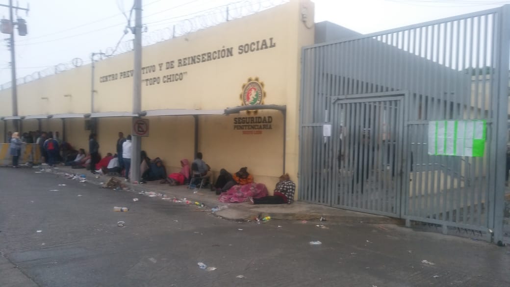 La situación fuera del centro penitenciario se mantiene en paz. (Foto: César Cubero)