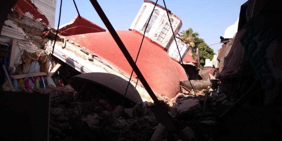 Por la mañana se derrumbó un centro comercial en Cuautla/David Monroy.