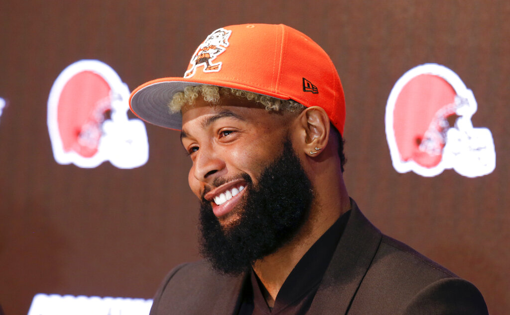 Odell Beckham Jr. es presentado con los Browns de Cleveland (AP)