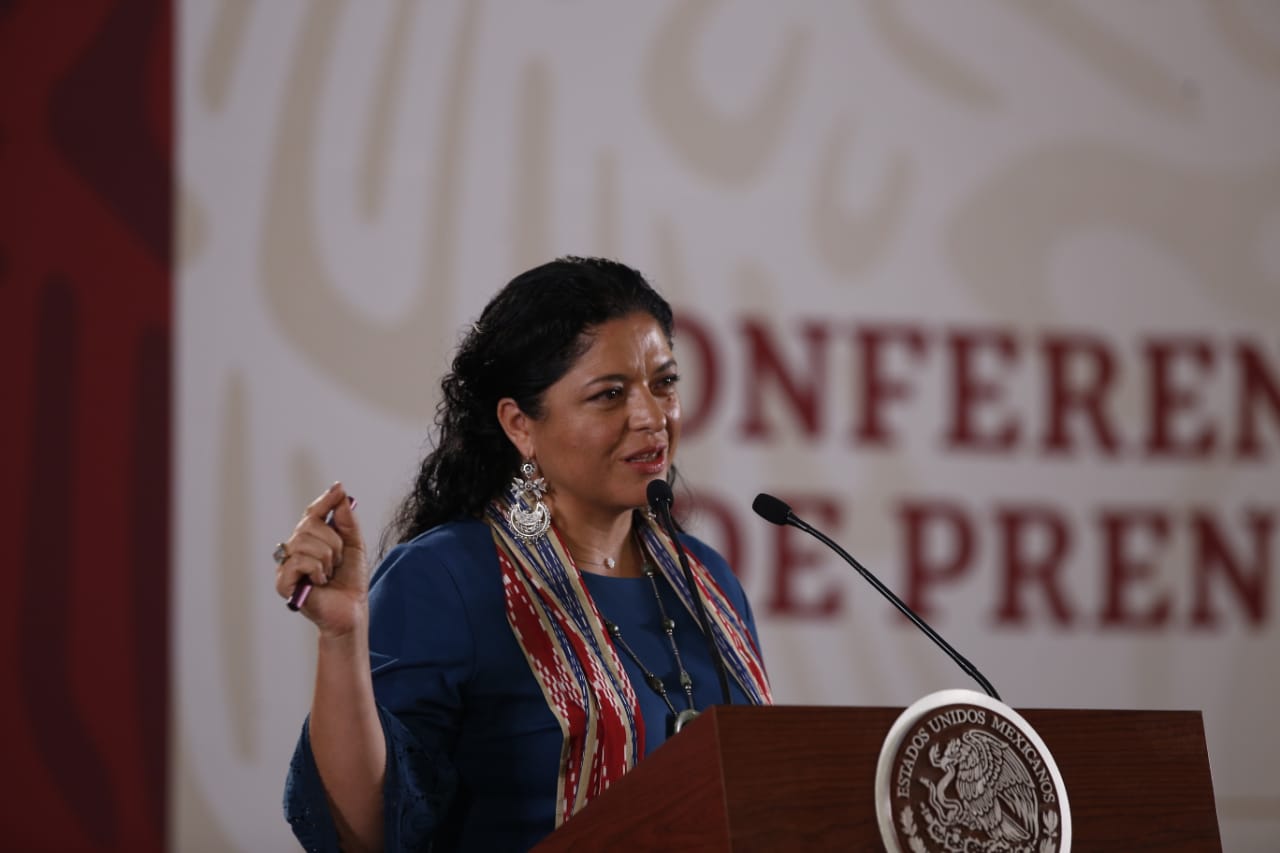 Alejandra Frausto, secretaria de Cultura, dijo que los organizadores de los Premios Fénix pueden participar para obtener recursos públicos (Presidenci