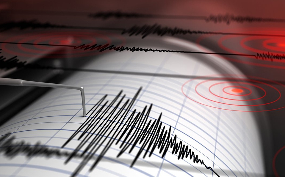 Autoridades descartaron una alerta de tsunami.