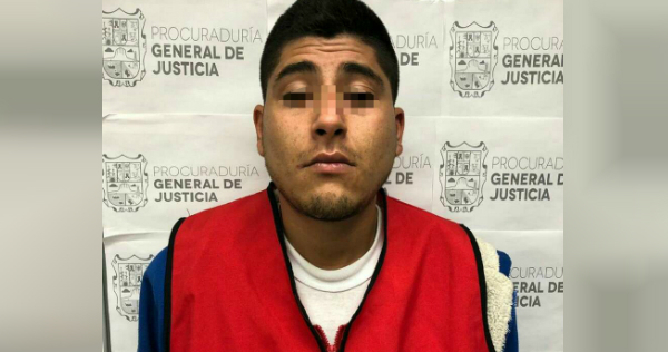 Escapaba en un automóvil habilitado como taxi pero policías lograron su captura (Foto/Cortesía)