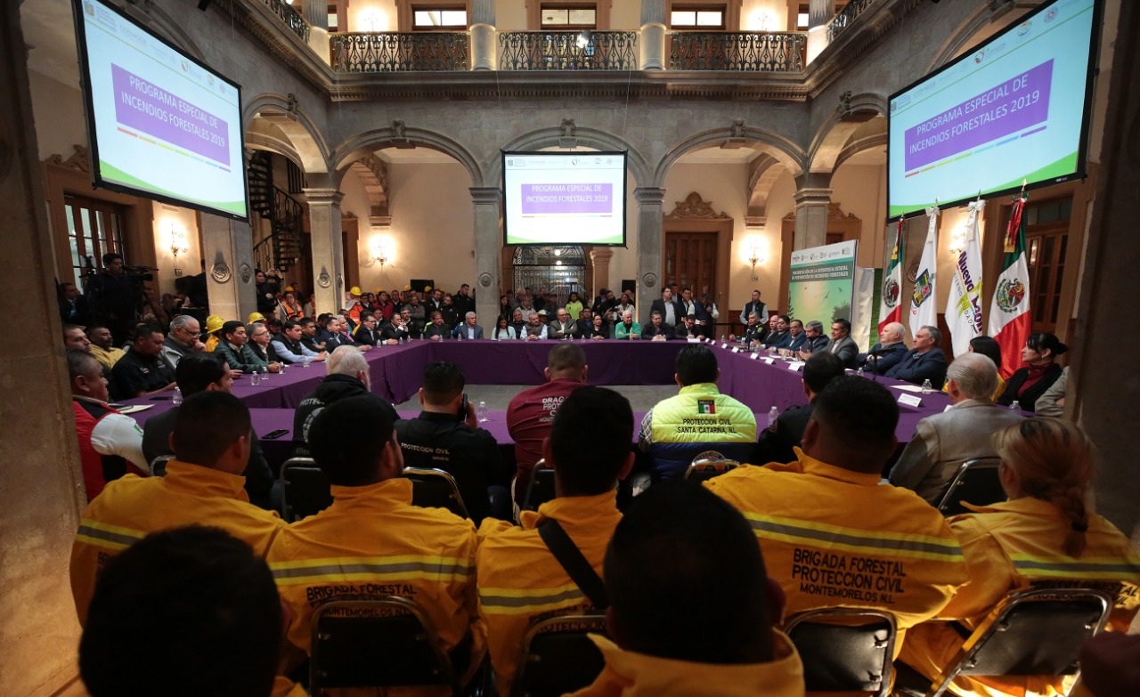 Se presentó el plan de prevención y combate de incendios forestales en Nuevo León. Foto: Especial