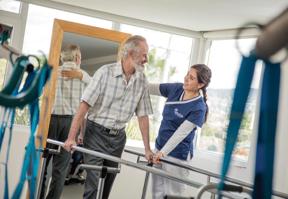 Las residencias para adultos mayores procuran una interesante gama de actividades recreativas y terapéuticas.