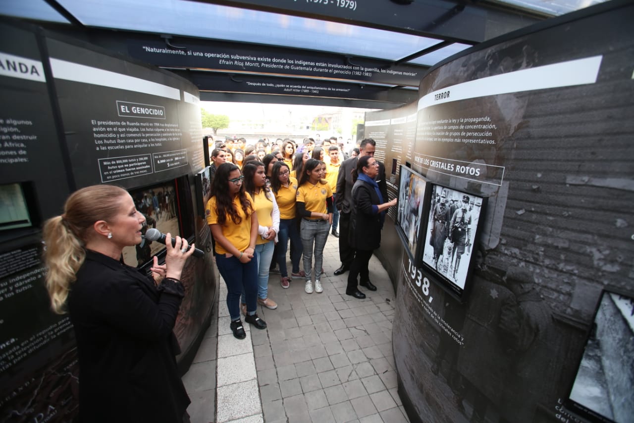 El Museo Memoria y Tolerancia presenta el túnel itinerante. Foto: Leonel Rocha