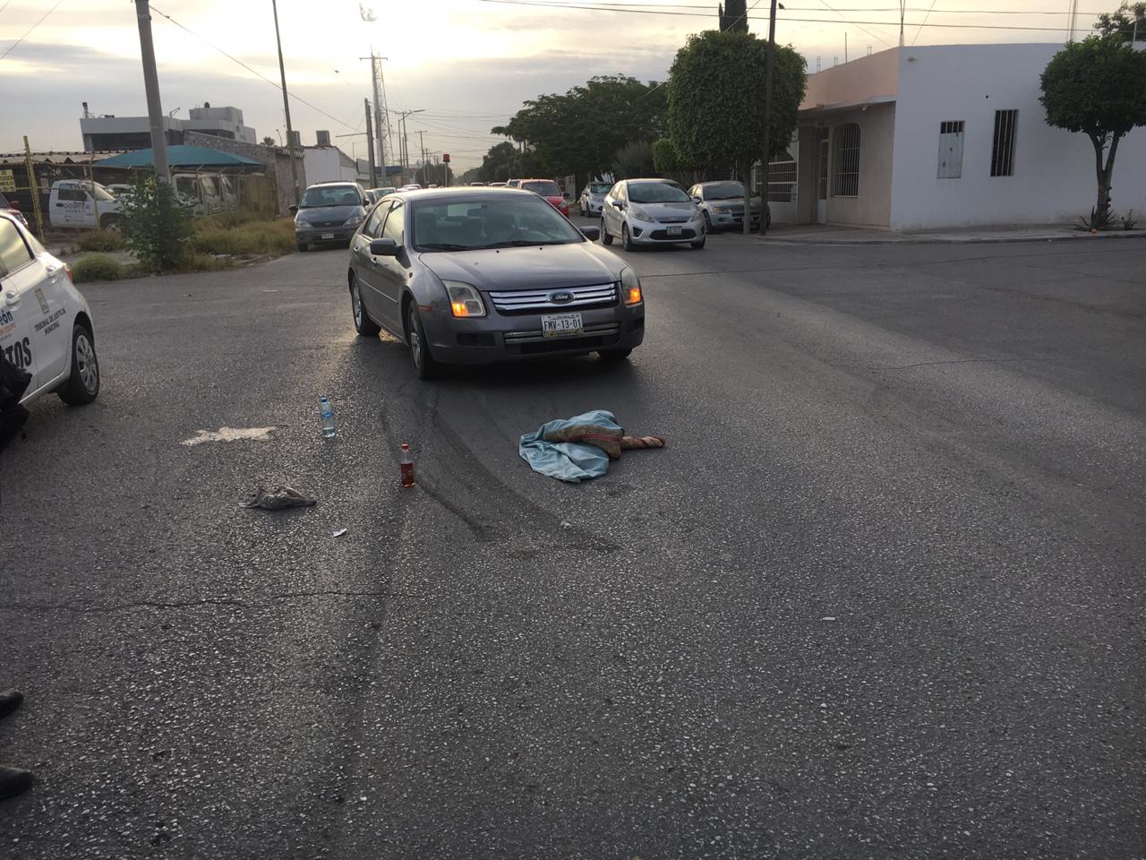 Manuel Hernández García de 52 años, presentó un golpe en la cabeza y raspones en brazos y piernas. (Especial)