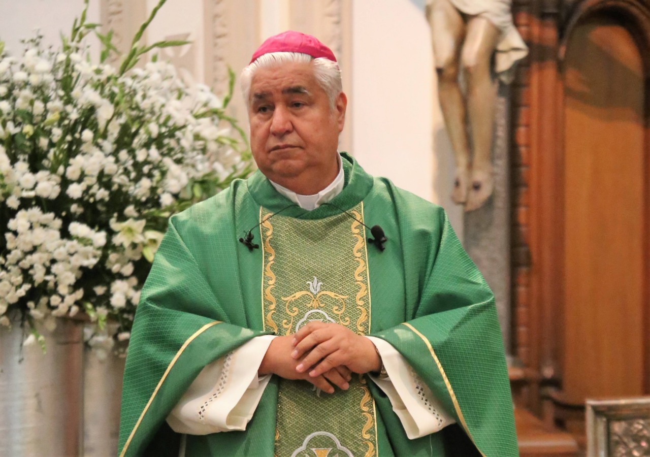El arzobispo Rogelio Cabrera López, hizo referencia a las consecuencias que origina hacer exhibiciones en las redes sociales. (Foto: Archivo)