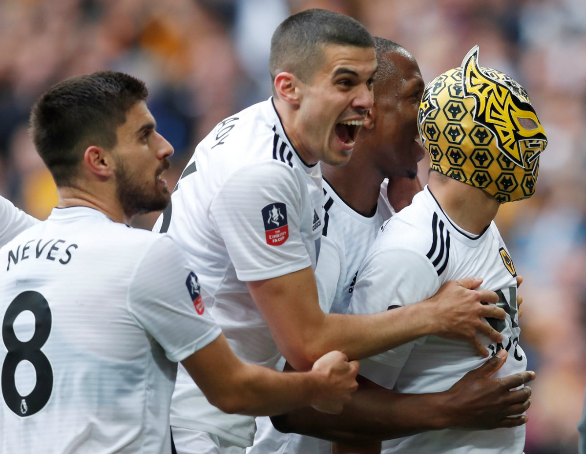 Raúl Jiménez y el Wolverhampton avanzan a la Final de la FA Cup (Reuters)
