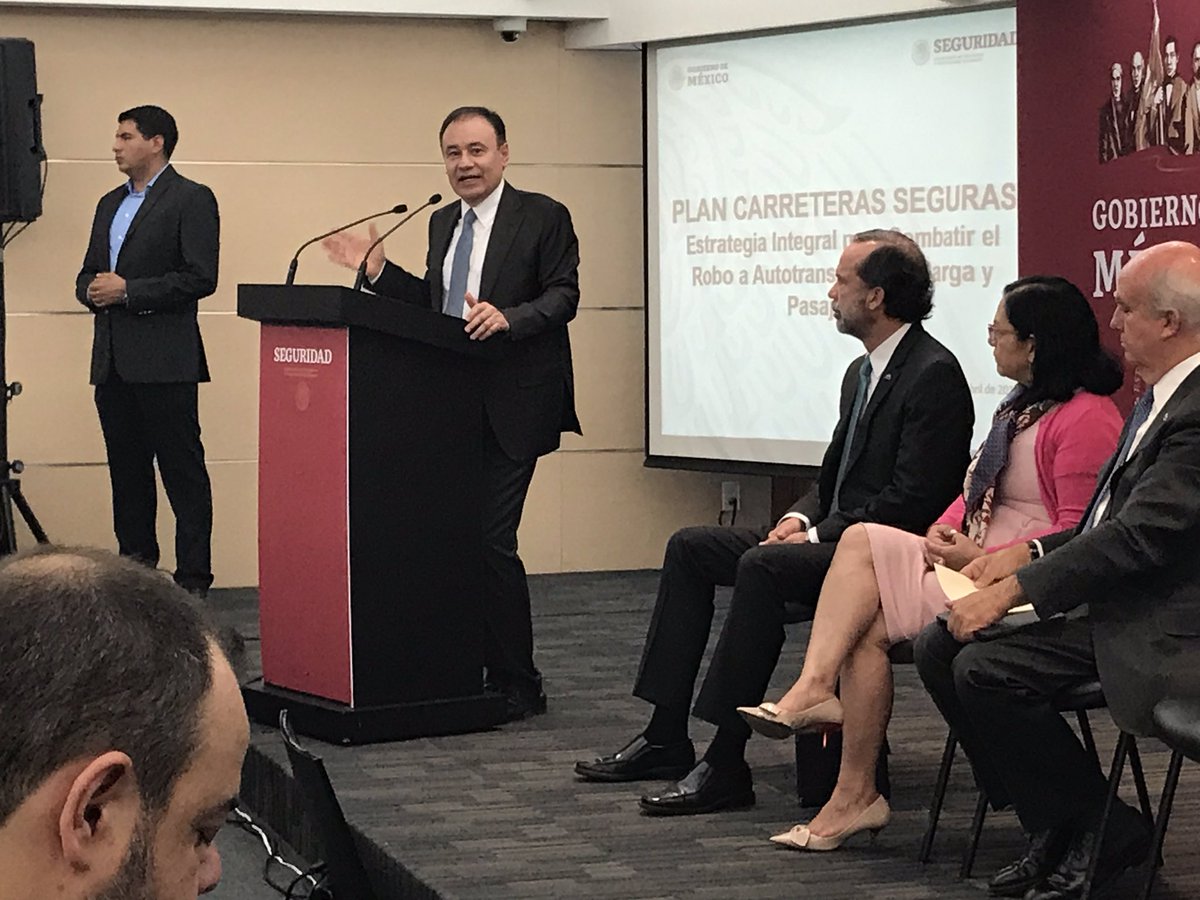 Alfonso Durazo aseguró que no se usará "la fuerza pública para reprimir". (@AlfonsoDurazo)