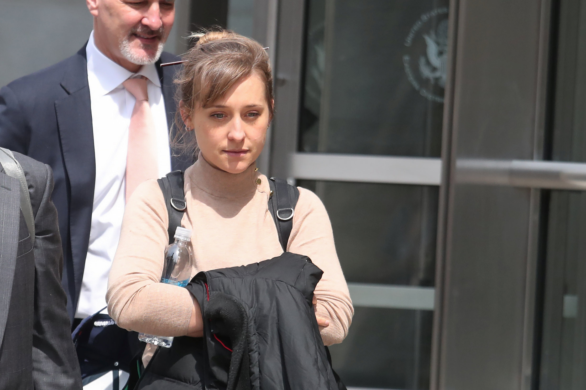 Allison Mack se declaró culpable (AP).