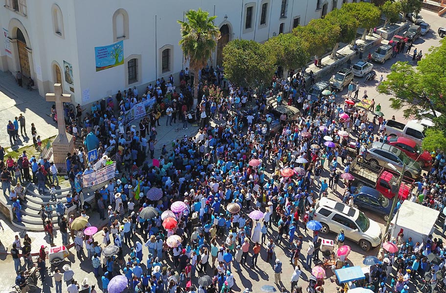 Se contabilizaron aproximadamente 4 mil personas en la marcha. (Manuel Guadarrama)