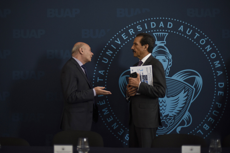 Alfonso Esparza también destacó la calidad académica (Especial)