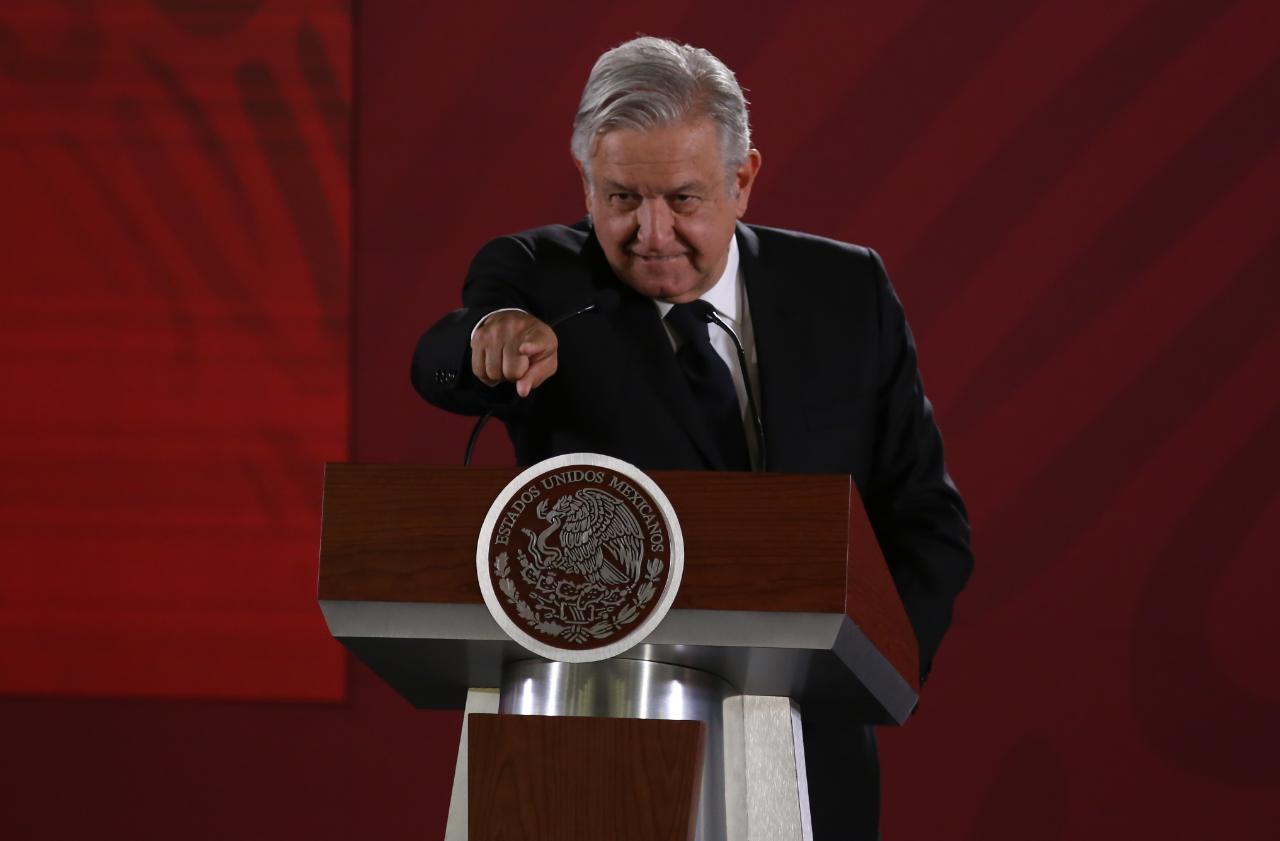 AMLO mostrará el precio al que PEMEX vende la gasolina/Octavio Hoyos.