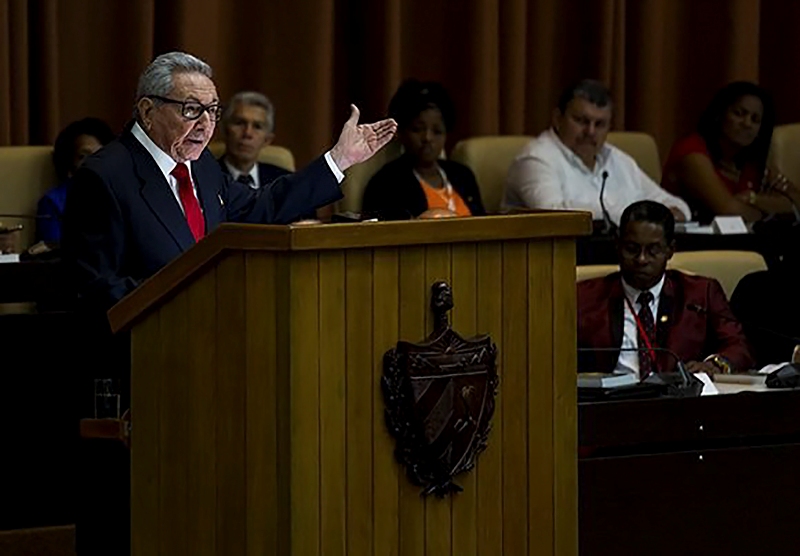 El comentario del líder del gobernante Partido Comunista se dio en su discurso durante el acto de promulgación de la nueva Constitución.