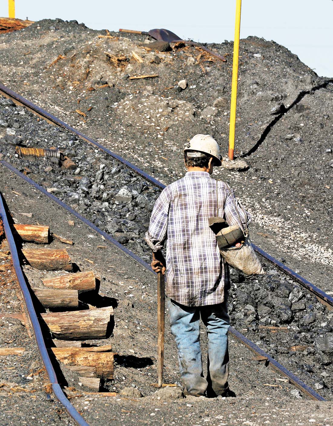De la minería dependen cerca de 30 mil familias. (Nelly Salas)