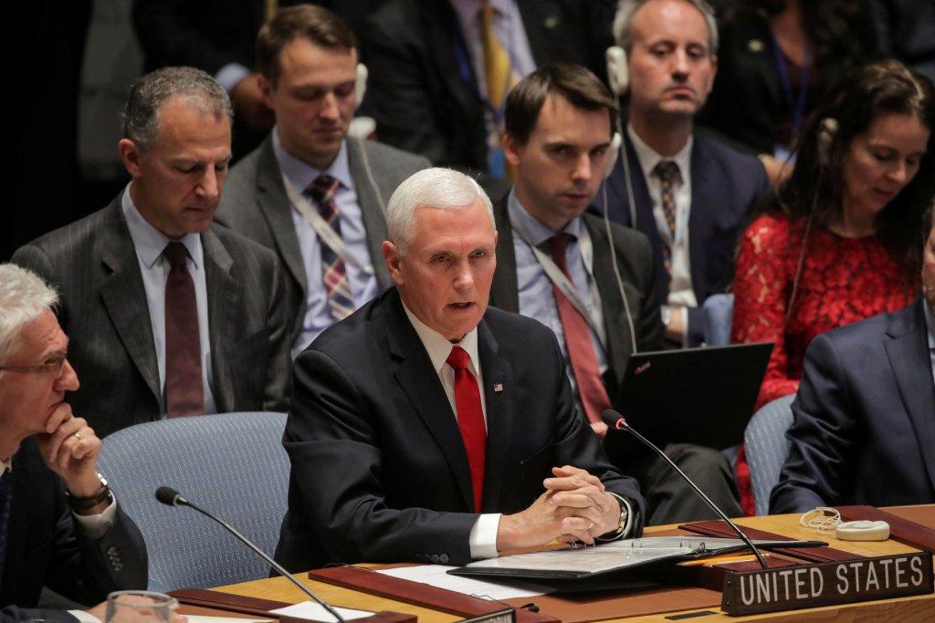 El vicepresidente señaló que los recién nacidos mueren en el país sudamericano debido a carencia de cuidados básicos. Reuters