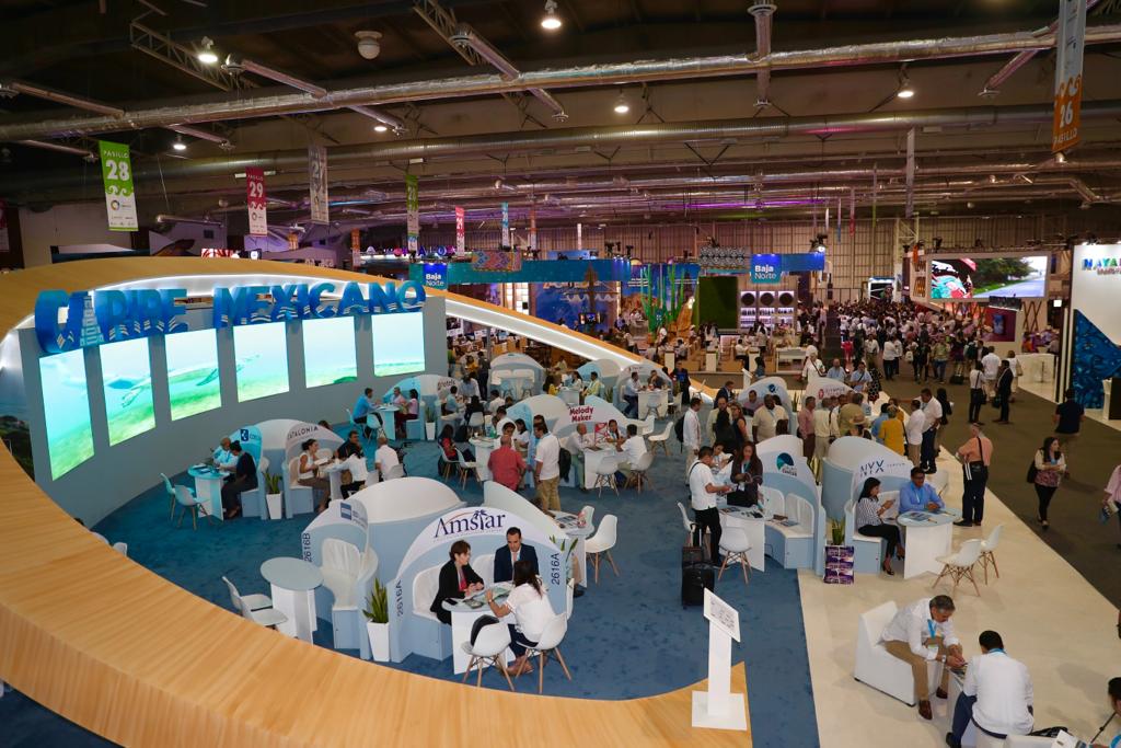 Vista del stand del Caribe Mexicano en el Tianguis Turístico 2019