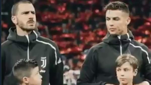 Cristiano Ronaldo y un gesto con un niño (Especial)