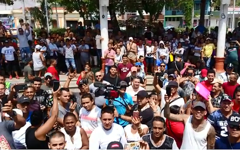 Los migrantes acordaron partir el 17 de abril. (Abraham Jiménez)