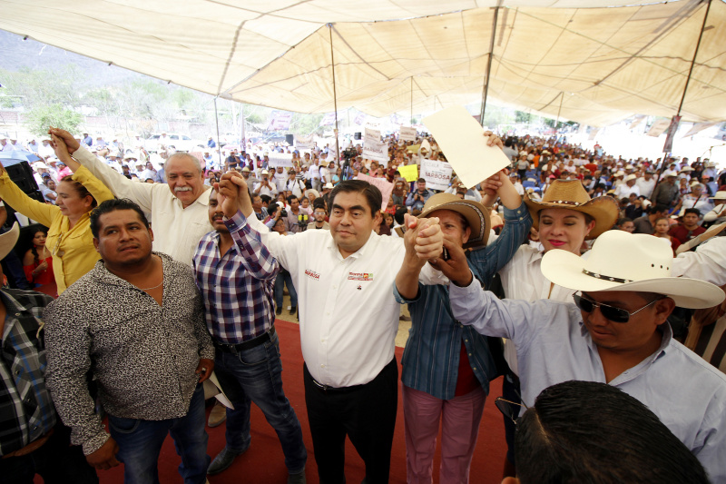 Miguel Barbosa, candidato a la gubernatura de Puebla por la coalición Juntos Haremos Historia (Agencia Enfoque)