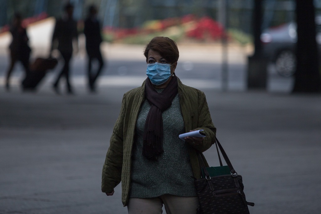 Te decimos cómo cuidarte de la contaminación. (Cuartoscuro)