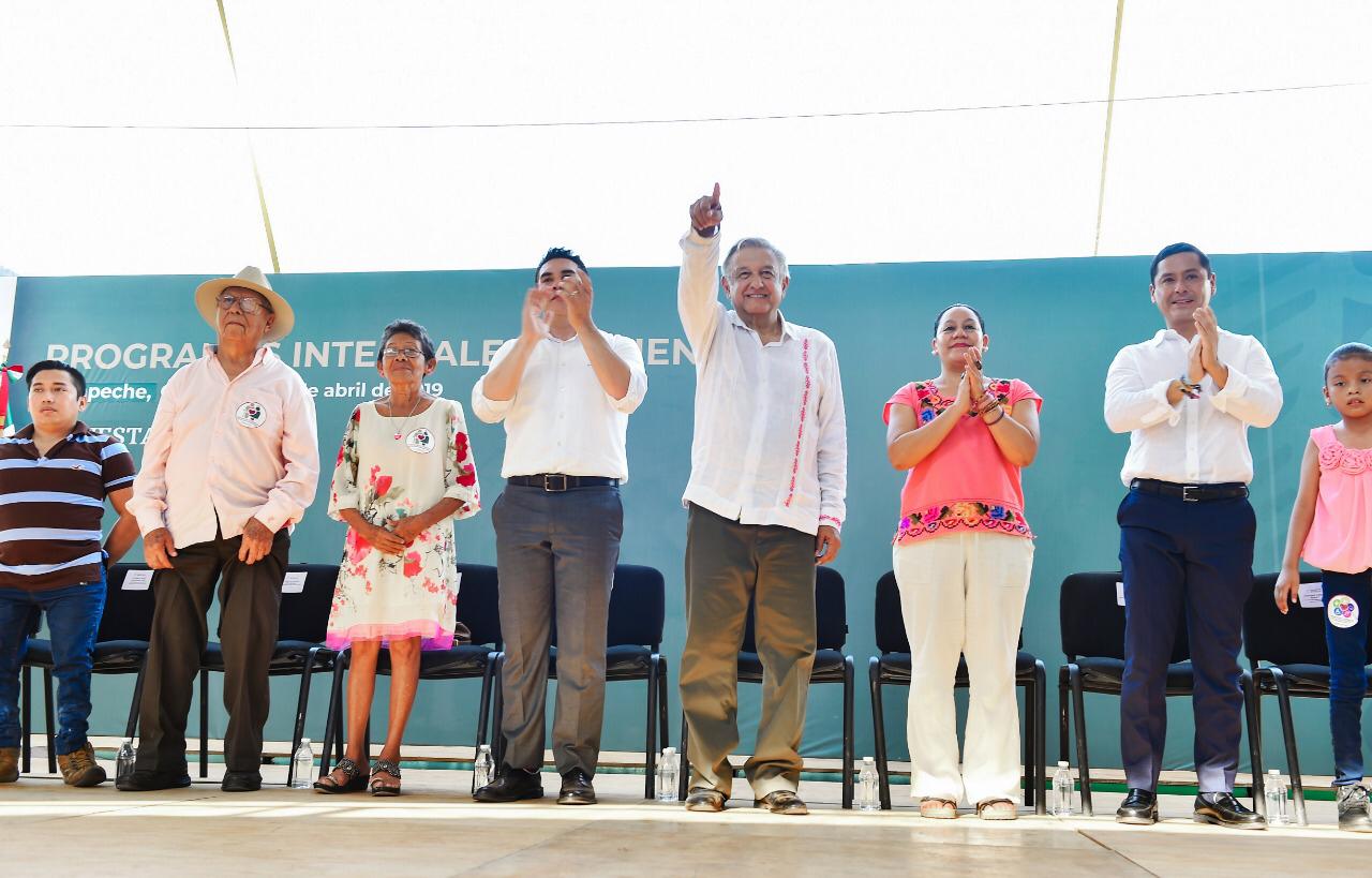AMLO dijo que la prioridad de su gobierno es el sureste aunque a algunos les moleste. (Presidencia)