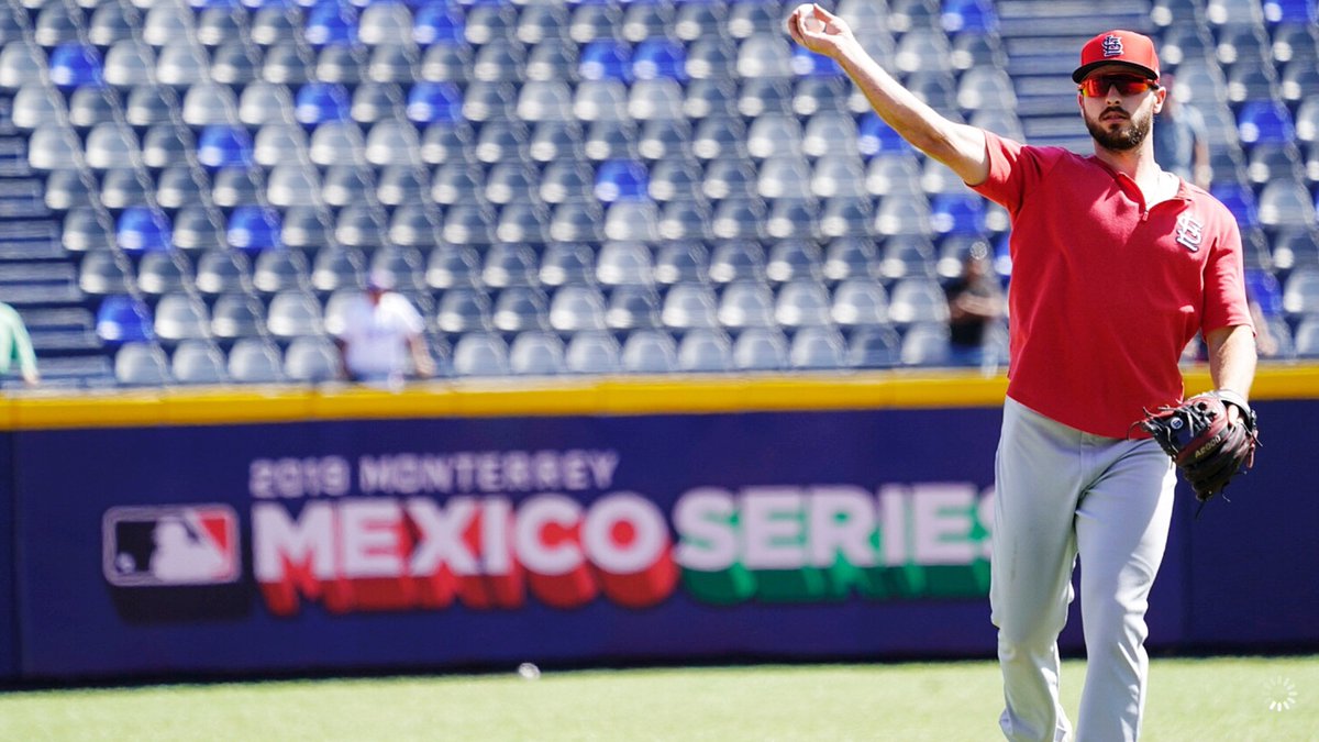 Reds y Cardinals se miden en la Serie de la MLB en México (@Cardinals)