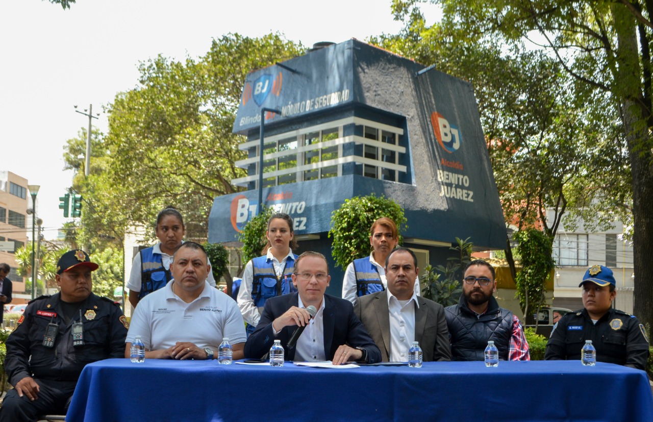 Eel alcalde Santiago Taboada