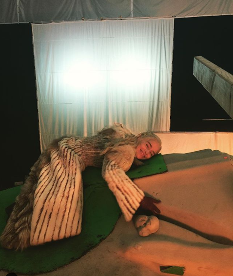 Emilia Clarke (Instagram).