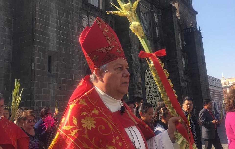 Sánchez Espinosa comentó que los religiosos seguirán acudiendo a sus actividades de forma normal  (J. Zambrano)