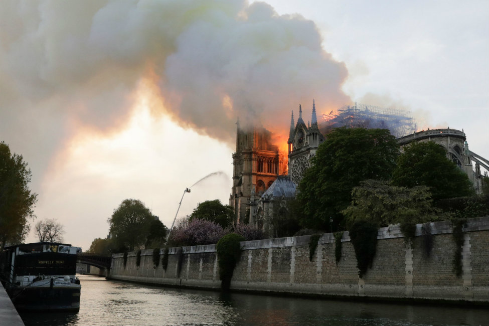 Incendio en catedral de Notre Dame (AFP)