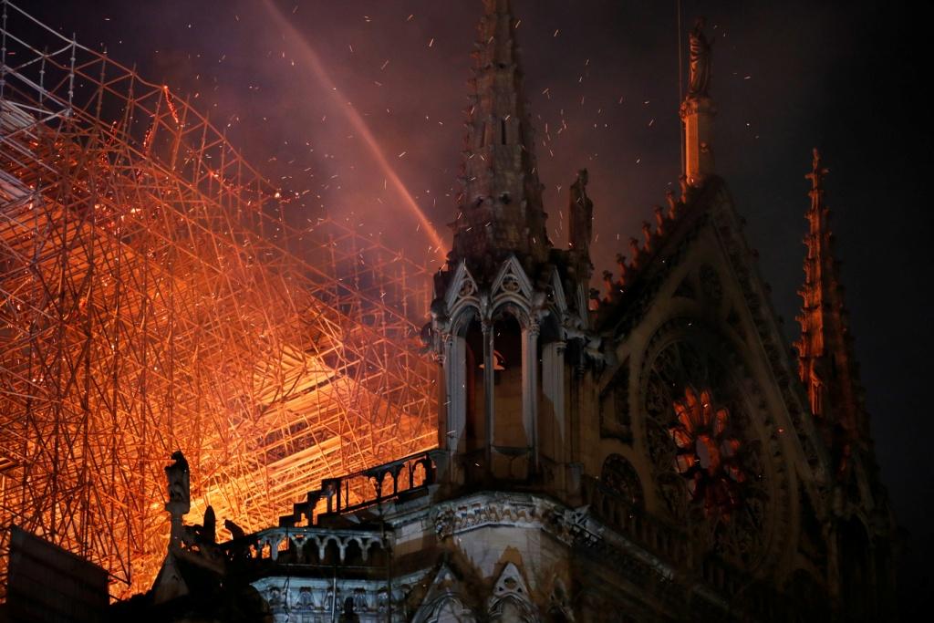 Notre Dame (Reuters).