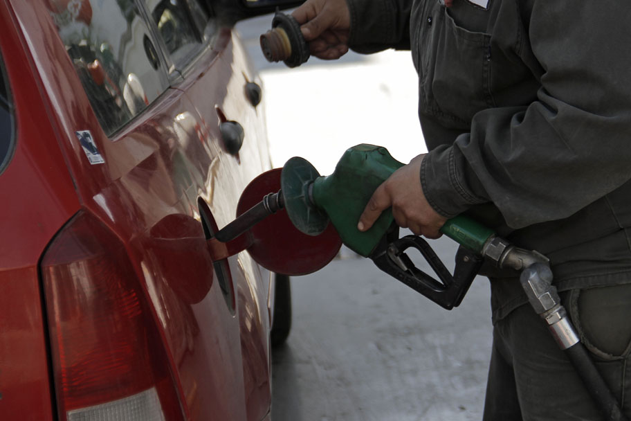 Los precios más caros fue de 19.78 pesos la Magna y Premium 21.14 pesos. (Milenio Digital)