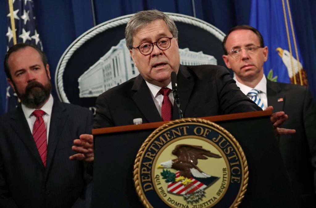 Barr se pronunció así en una conferencia de prensa previa a la publicación de la versión censurada por el Departamento de Justicia. Reuters