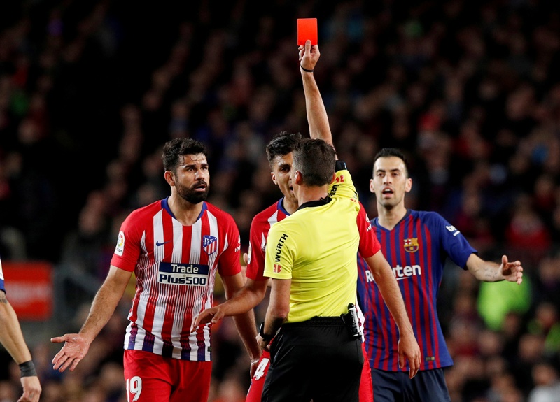 Diego Costa es sancionado por ocho partidos de La Liga (Reuters)