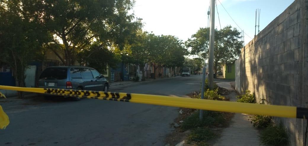 El crimen ocurrió sobre la calle Barón de Petrés, en la colonia Real de Palmas, en Zuazua. Foto: Elizabeth Cruz