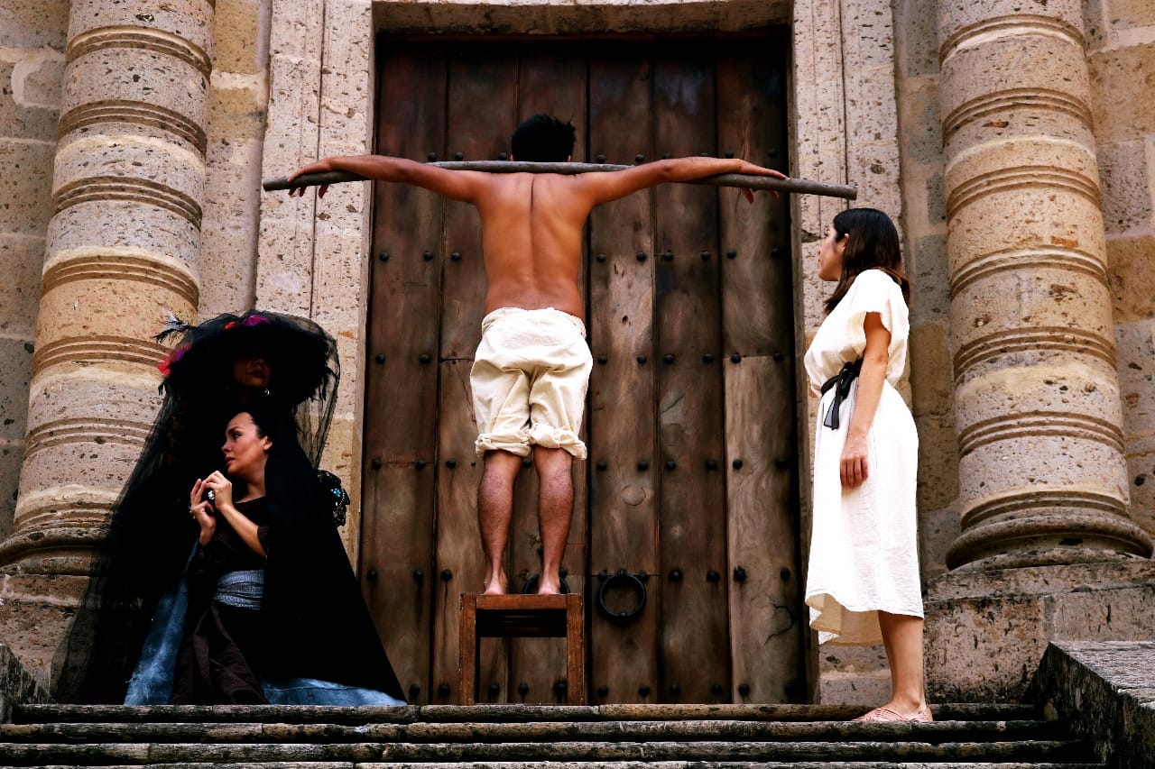 Los misterios de Jesús, un espectáculo escénico y musical que se inspira libremente en fragmentos de las obras de Darío Fo. (Cortesía)