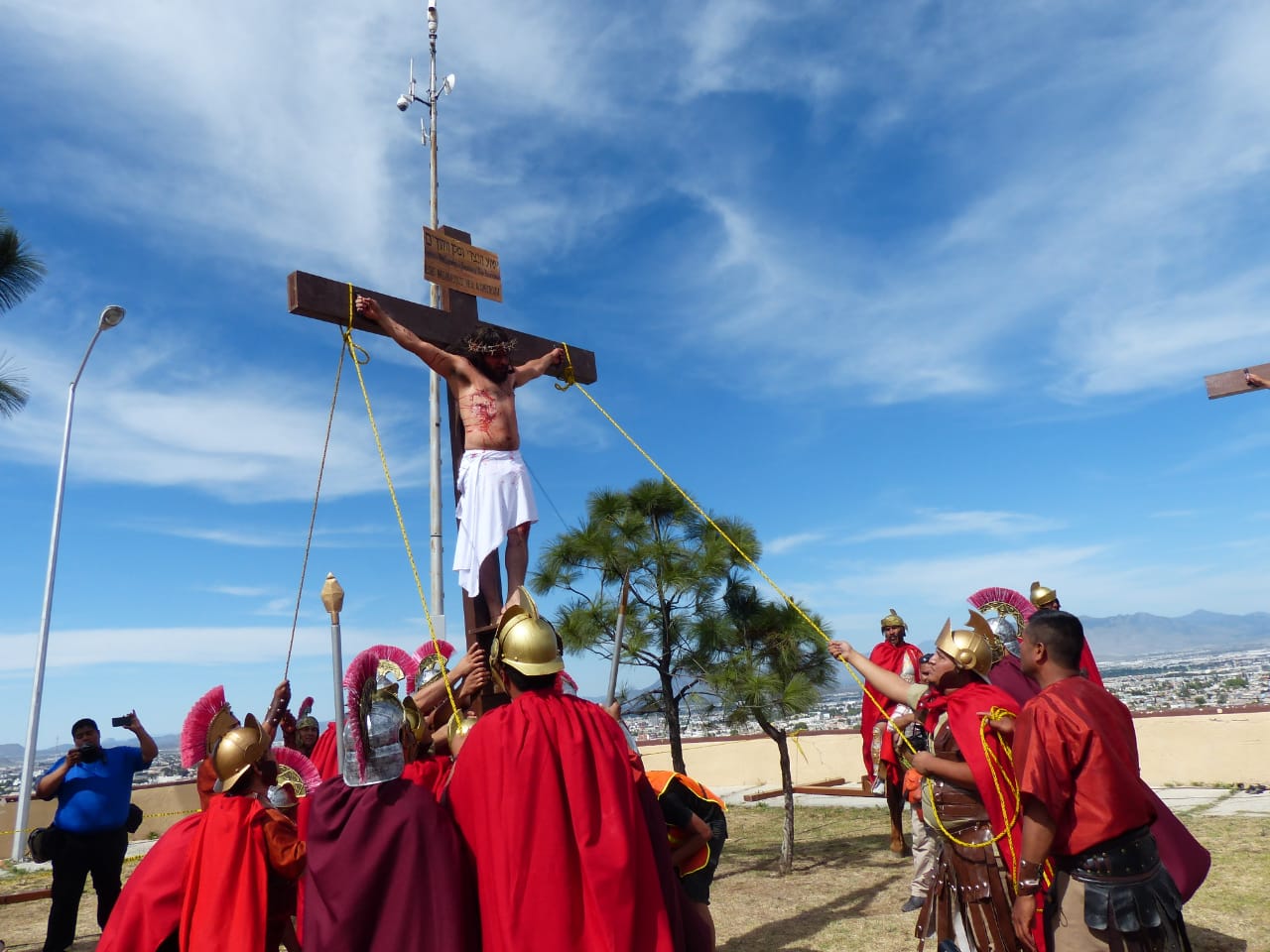 El Viacrucis del Santo Cristo del Ojo de Agua es el más antiguo de Saltillo. (Ana Ponce)