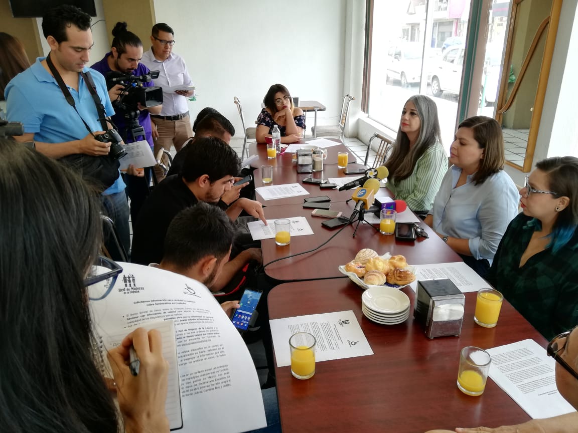 Red de Mujeres de La Laguna y la asociación 'Sí Contamos' pidieron colaborar para poner los datos. (Manuel Guadarrama)