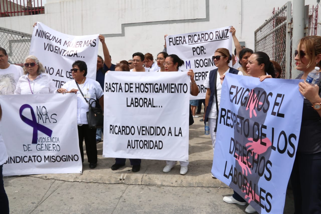 Los trabajadores aseguran haber sido víctimas de acoso, hostigamiento y abuso laboral. Foto: Leonel Rocha