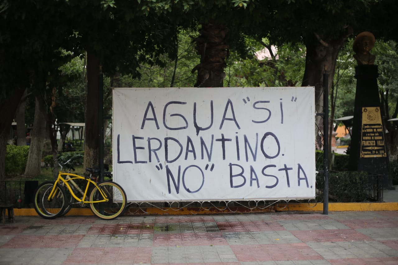 Aseguran que el Festival es bueno pero es más urgente el agua. (Rolando Riestra)