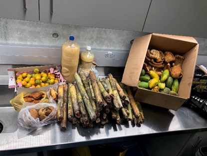 Decomiso de productos en puente de Laredo (Foto/Cortesía)