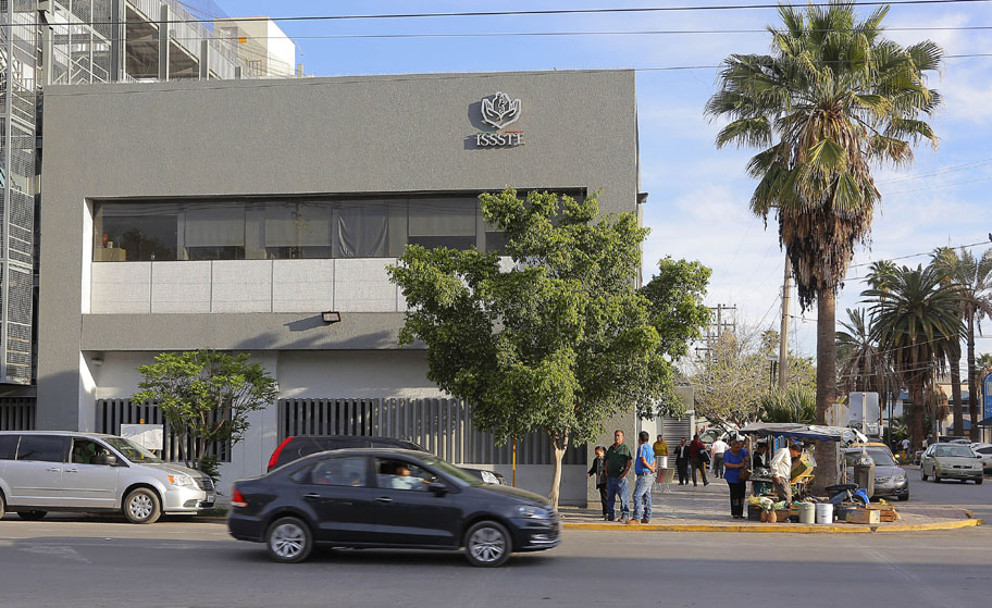 El ISSSTE es uno de los principales servicios médicos para los coahuilenses. (Manuel Guadarrama)