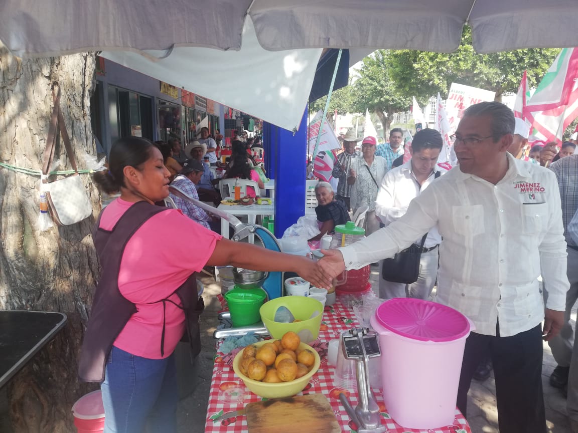 Alberto Jiménez Merino visitó el municipio de Huejotzingo como parte de su campaña (Especial)