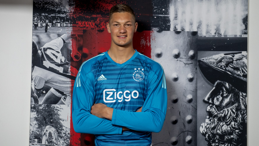 Kjell Scherpen, de 19 años de edad es el nuevo fichaje del Ajax (ajax.nl)