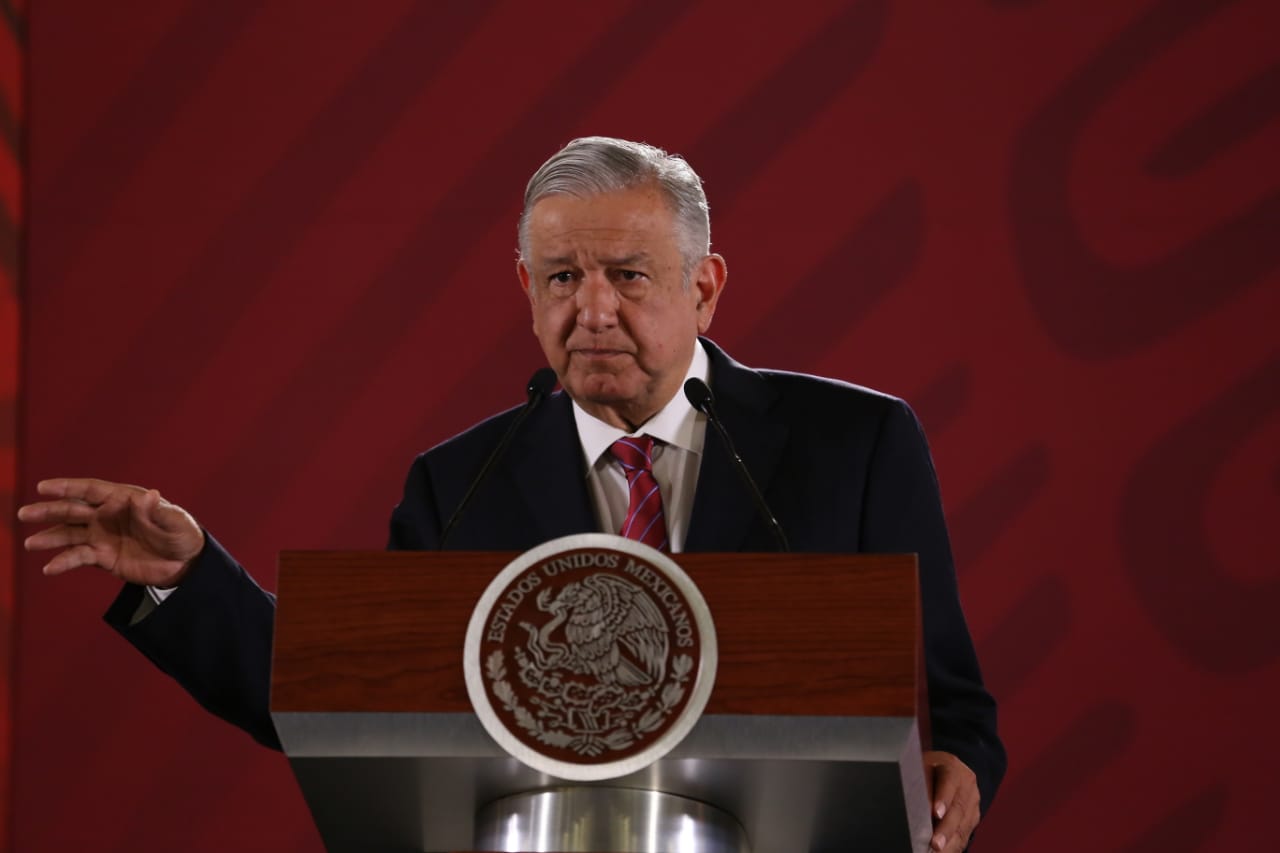 Andrés Manuel López Obrador expuso sobre el sistema aeroportuario planeado por su gobierno. (Octavio Hoyos | Milenio)