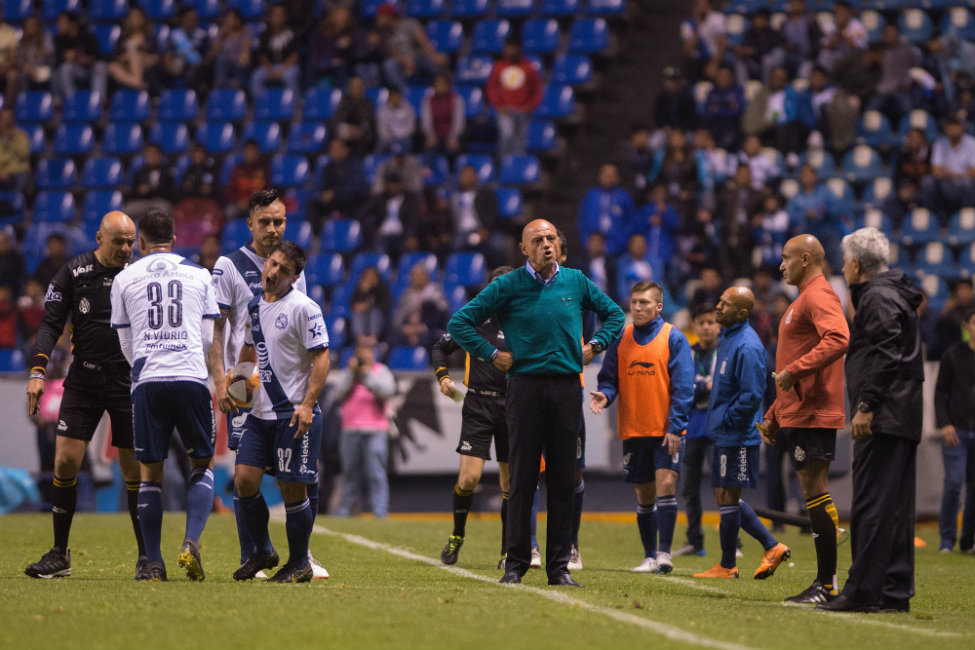 Bronca entre José Luis Sánchez Solá y Ricardo Ferretti (Mexsport)
