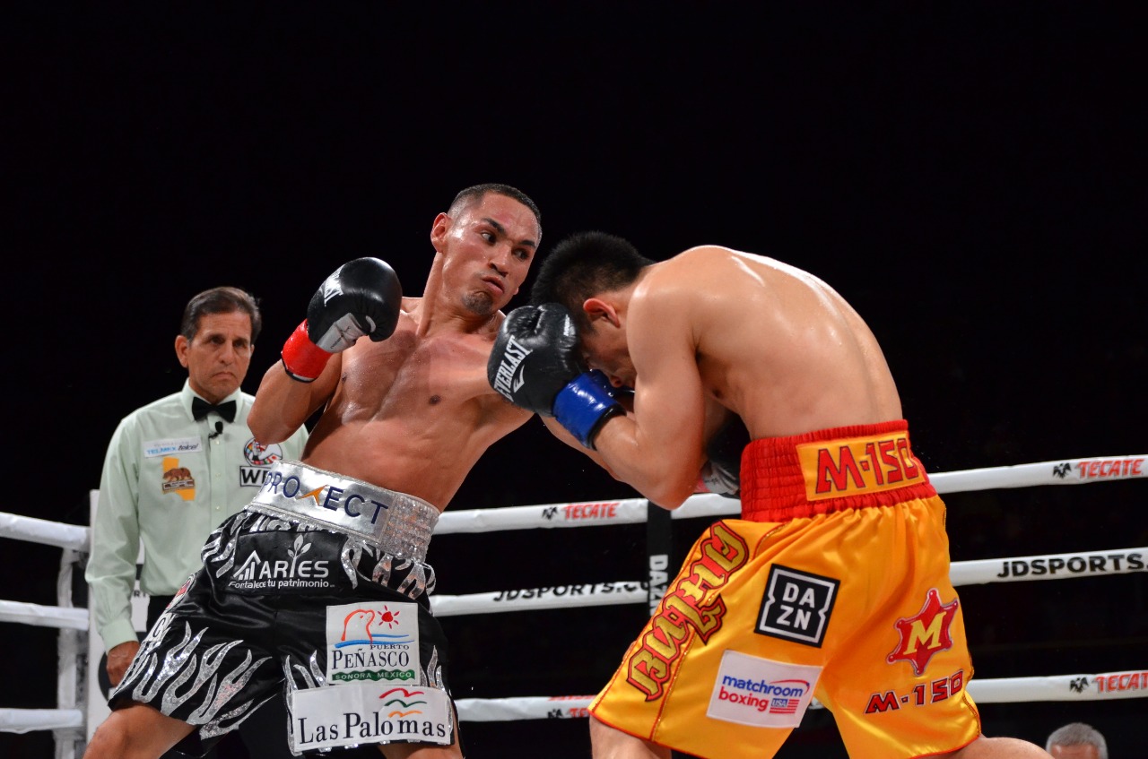 Juan Francisco Estrada es campeón supermosca del CMB (Zanfer)